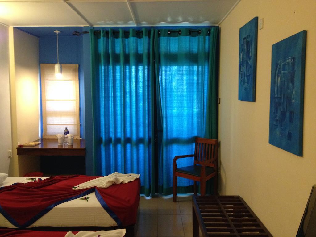The Sovereign Hotel Colombo Luaran gambar